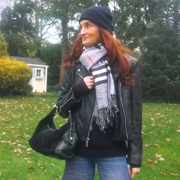 Tod's Black Suede and Leather Designer Bag - Picture 2 of 13